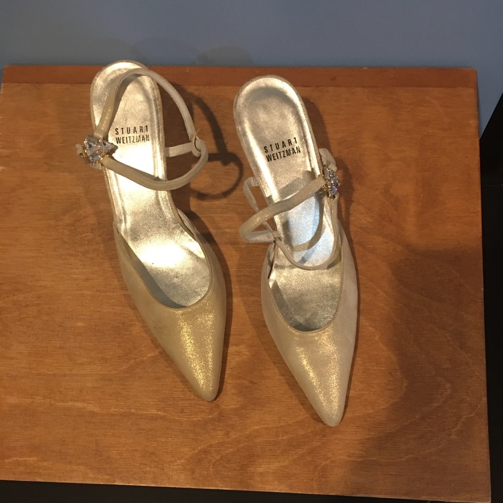 Stuart Weitzman Gold Dress Shoes sz 6
